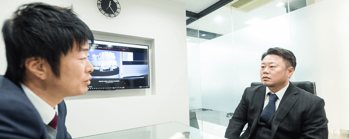 インタビューの様子